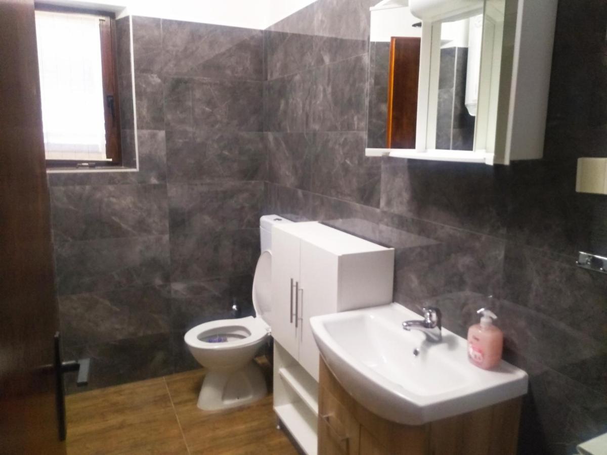 App Sabolic Apartment อูมัค ภายนอก รูปภาพ